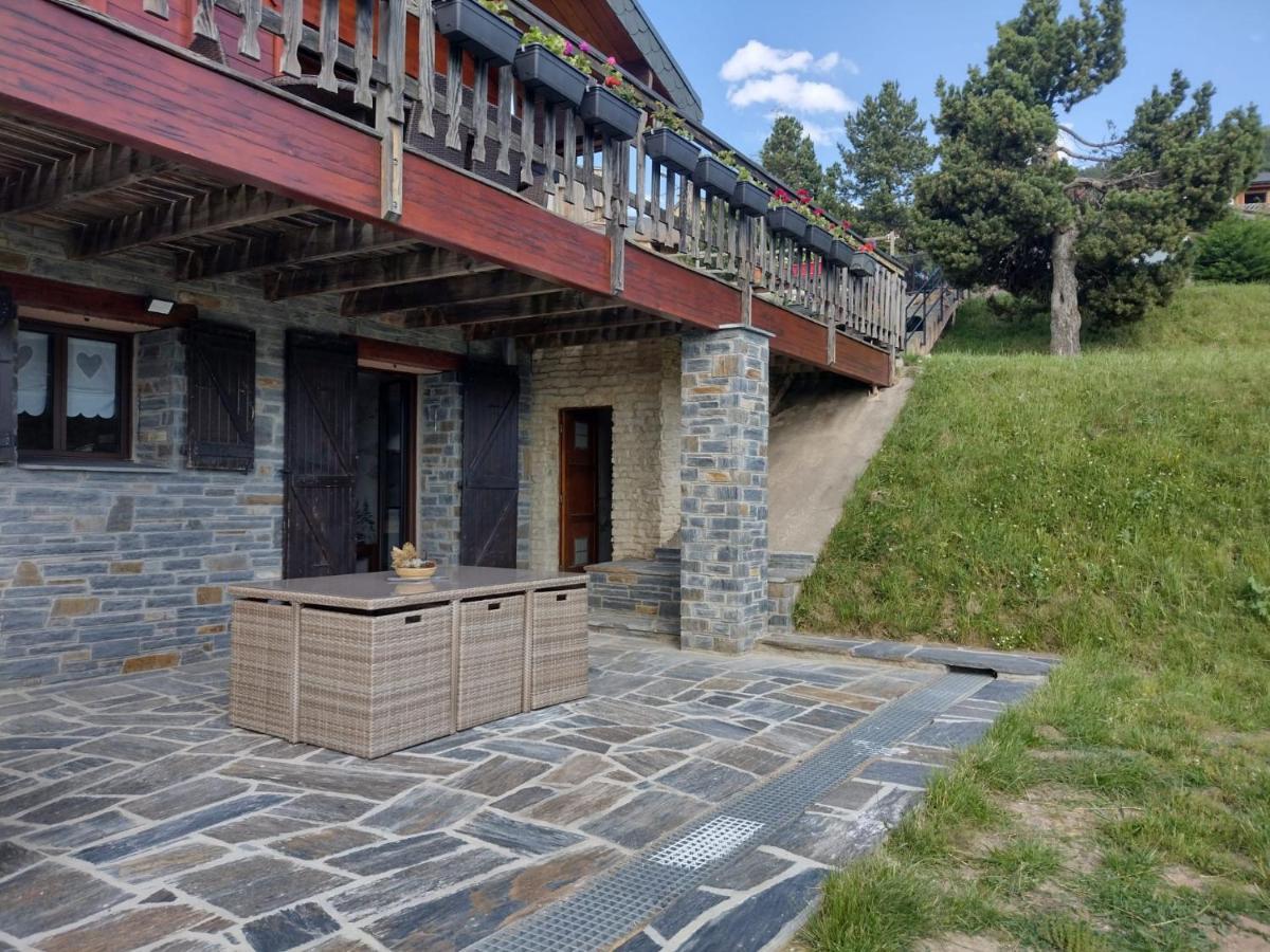 Bas De Chalet Noemae Eyne Exterior foto